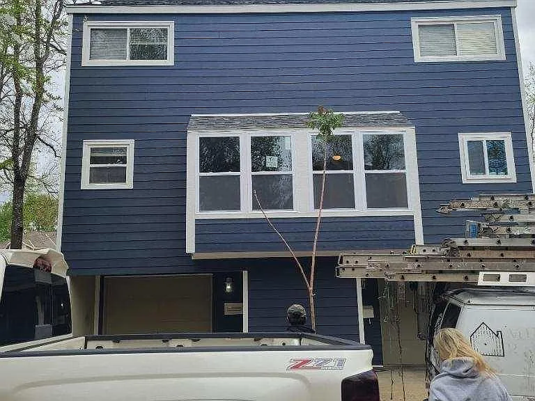 208 Hanover Pl #2 — Photo 1