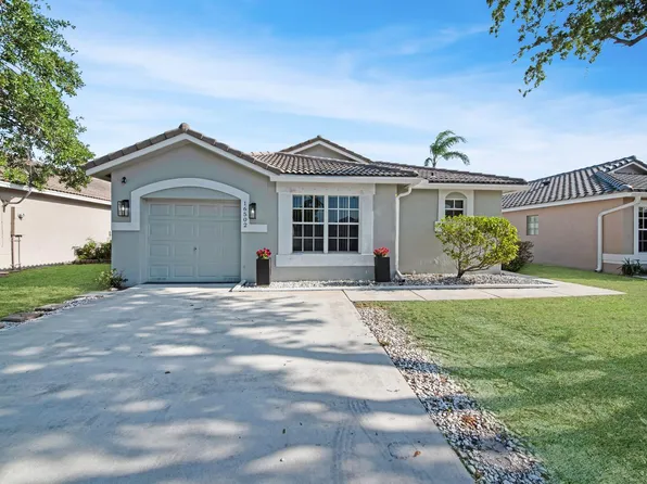 16502 NW 22nd Street, Pembroke Pines, FL 33028