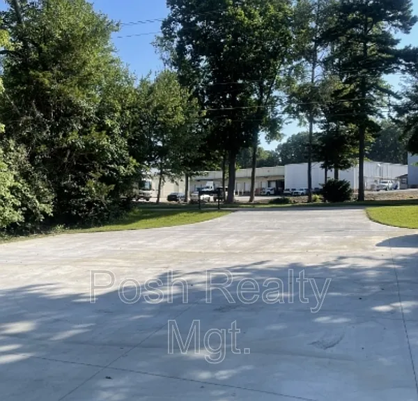 3523 Old Battleground Rd — Photo 11