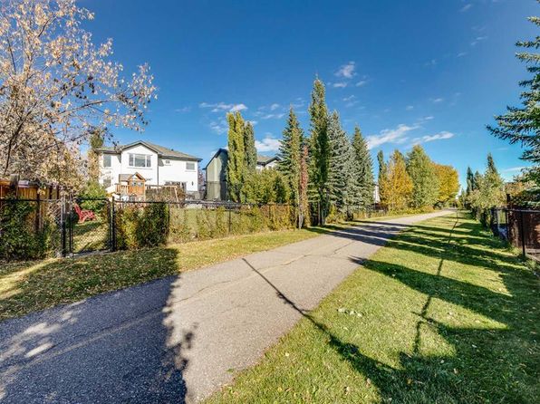Additional property image - 39 N Rockcliff Lndg NW, Calgary, AB T3G 5Z5