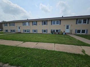 763 W 61st Street, Davenport, IA 52806