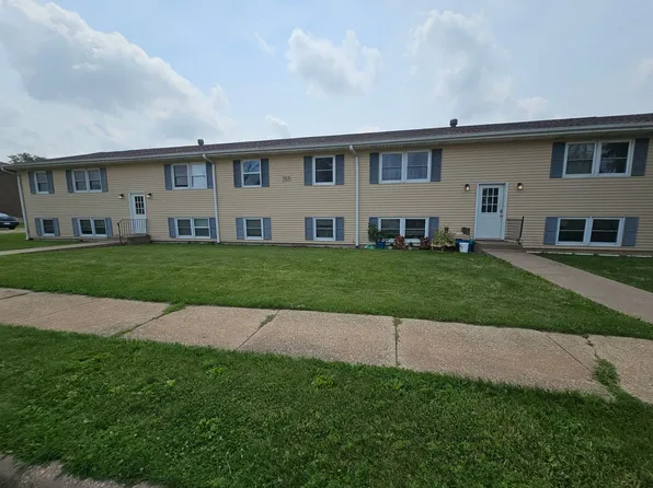 763 W 61st Street, 763 W 61st St Unit 2, Davenport, IA 52806