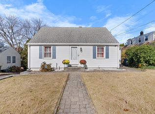 1037 Meriden Rd, Waterbury, CT 06705