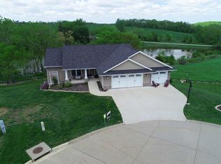 604 Whitetail Ct, Wellman, IA 52356