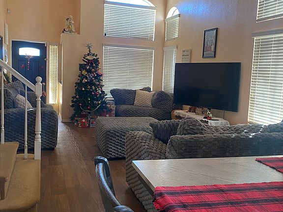 2nd image of 14874 Ann Dr