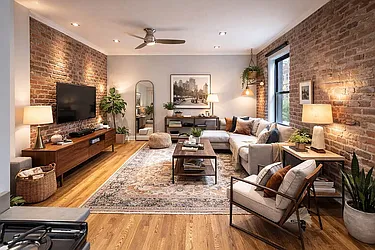 432 East 13th Street