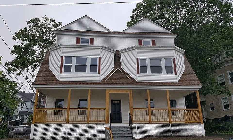 9 Brookline St #1