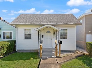 2404 Fairmont Avenue, New Albany, IN 47150
