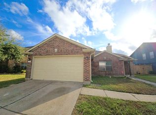 4902 Mill Creek Dr, Baytown, TX 77521