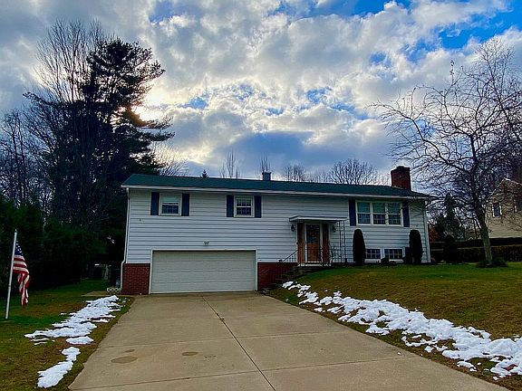 3rd image of 3521 Muriel Dr
