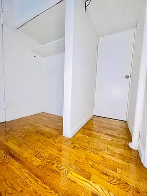 Rented by Lone Peak Realty | media 17