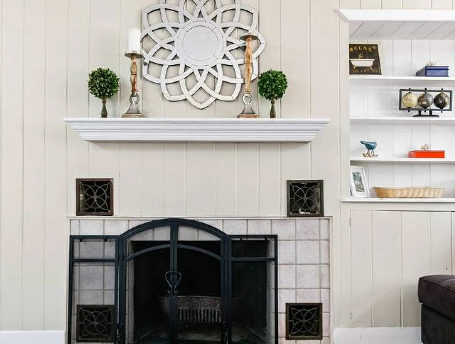 5 bed, 3.0 bath, 2368 sqft, $12,451 — Photo 2