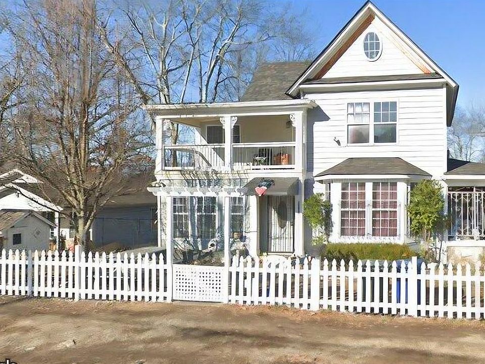 1st image of 3707 13th Ave