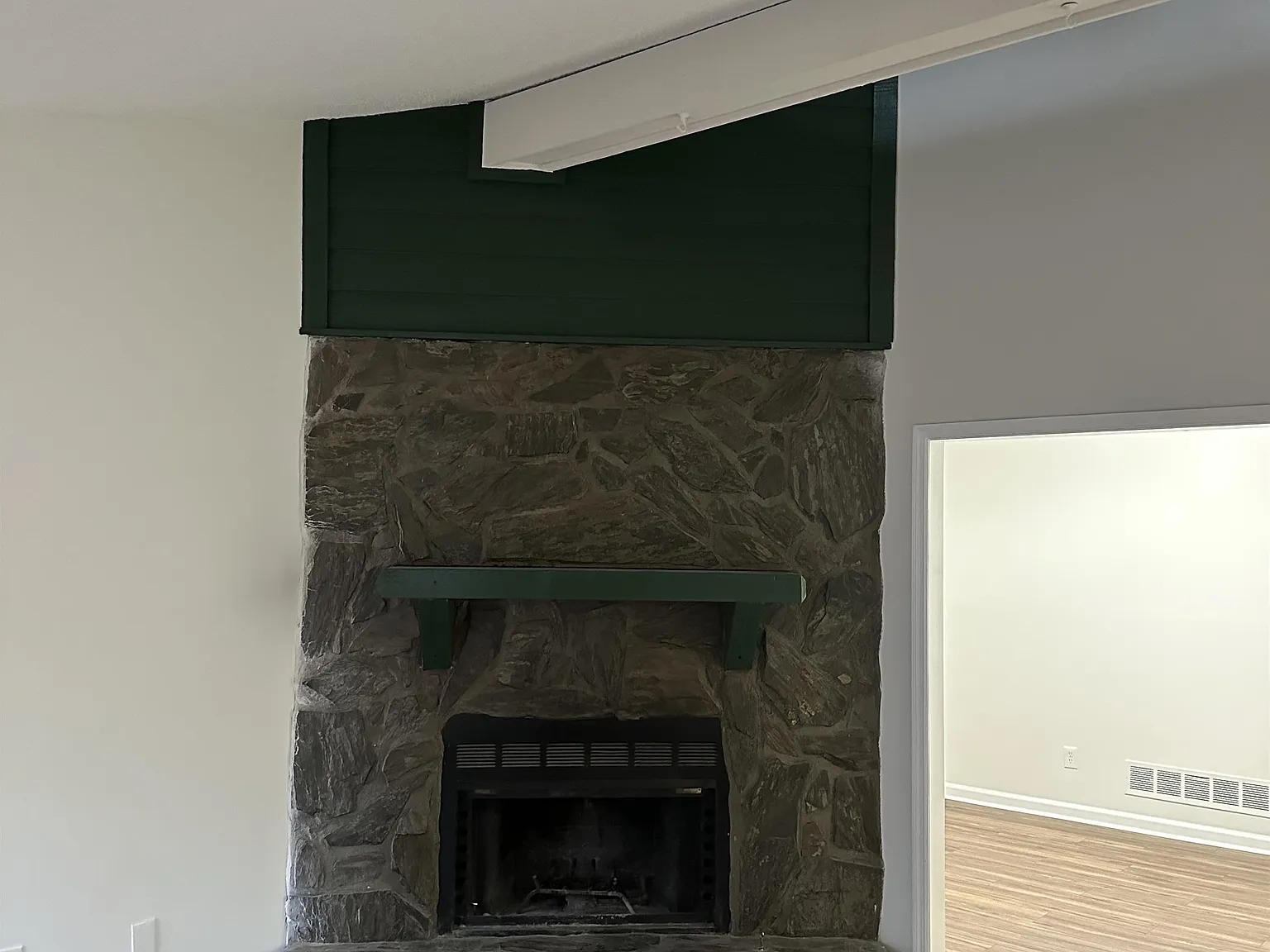 4106 Hawthorne Circle - 1 — Photo 2