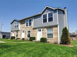 8402 Woodgrove Ct, Dayton, OH 45458