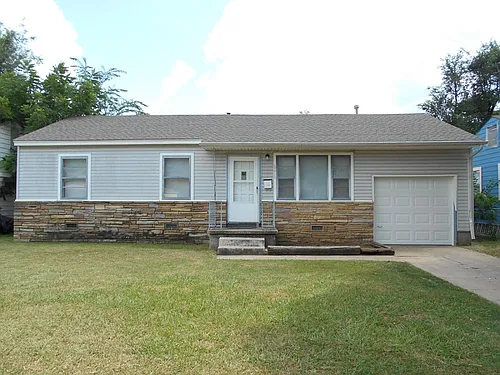 6218 E Latimer Pl Photo 1