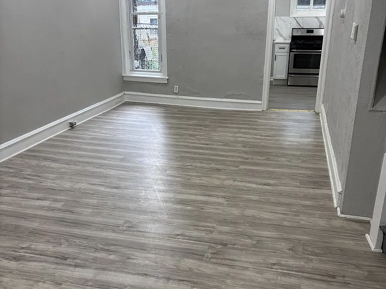 133 N Salford St — Photo 1