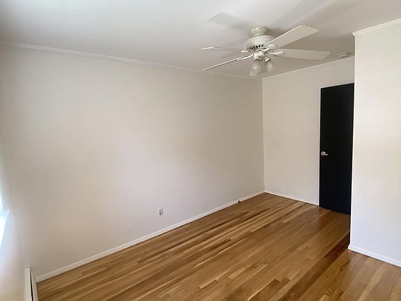 4th image of 89 Catherine St #A
