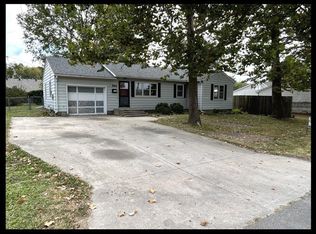 304 N Wentz St, Macon, MO 63552