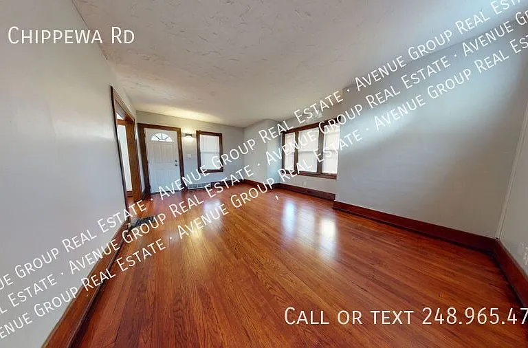 93 Chippewa Rd — Photo 4