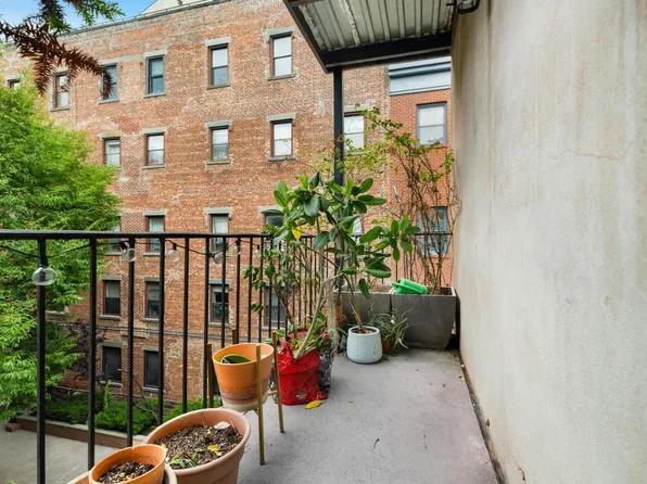 343 Varick Street image 1 of 8