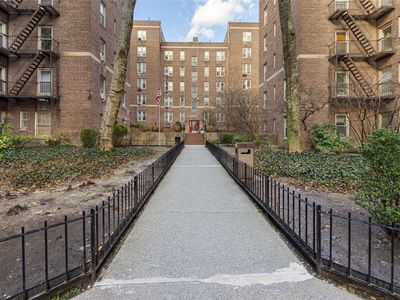 48-25 43rd Street #4G, Queens, NY, 11377