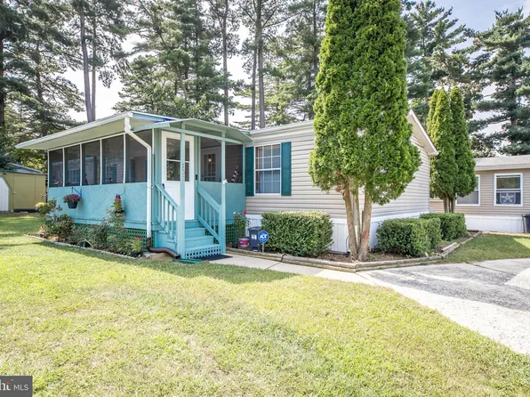 800 College Dr Unit 137, Vineland, NJ 08360
