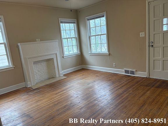 2nd image of 200 S Richmond Ave