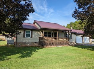 57 Hicks Rd, Chloe, WV 25235