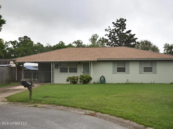 315 Poplar Dr, Ocean Springs, MS 39564