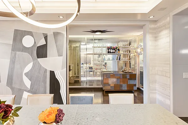 Sold by Compass | media 22