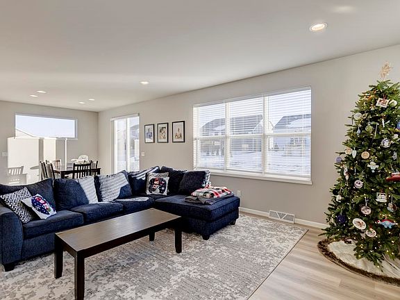 4th image of 9635 Tawny Acorn Dr