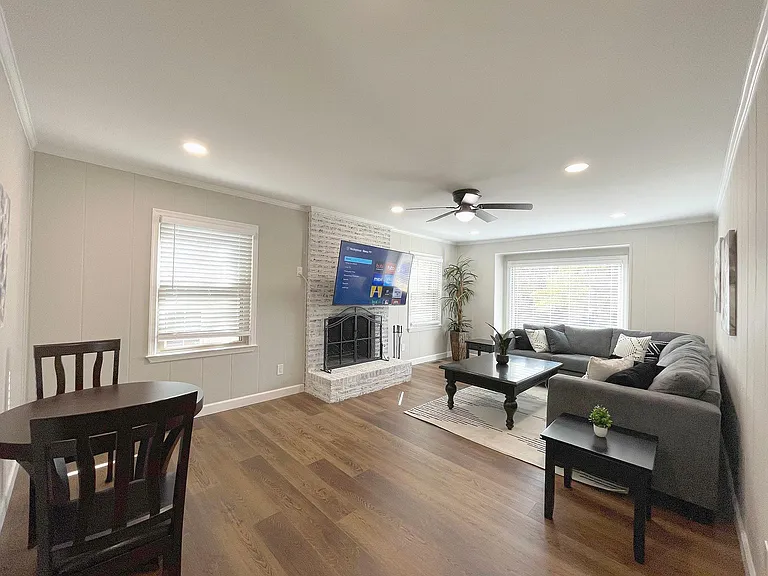 7204 Leaves Ln — Photo 29