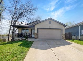 1934 Burlington Dr, Pevely, MO