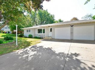 249 15th St NE, Owatonna, MN 55060