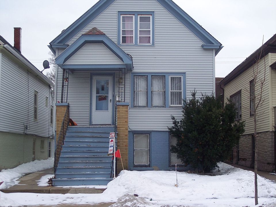  2033 W Grant