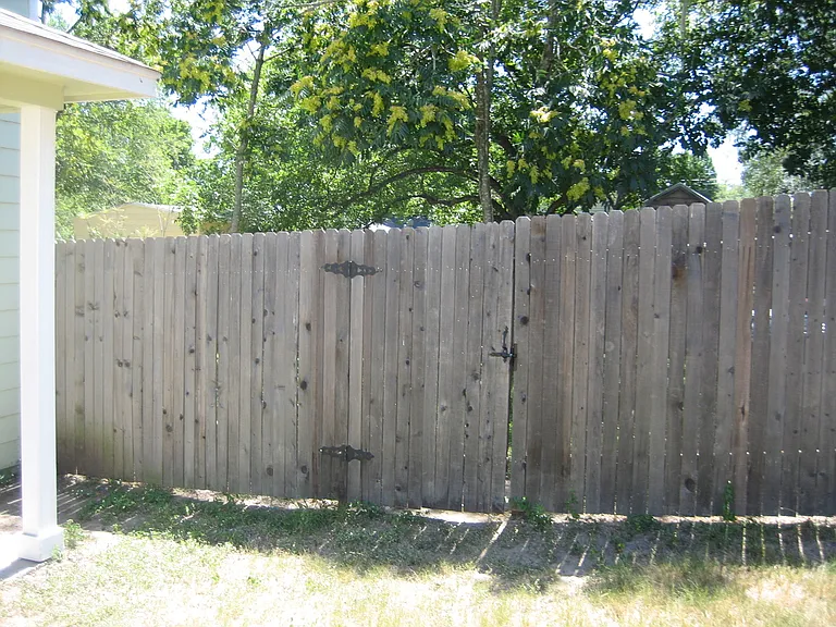 1806 Perez St #A-B — Photo 8