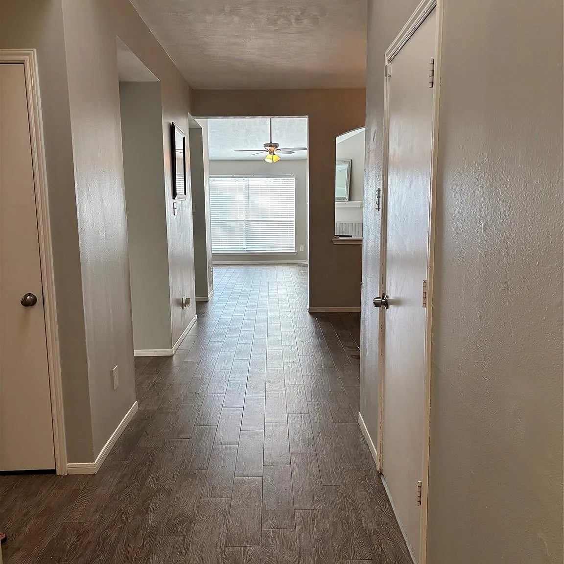 3 bed, 2.0 bath, 1767 sqft, $2,350 — Photo 2