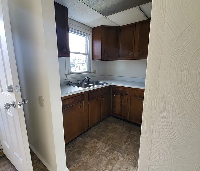 303 Juniper Ln — Photo 8