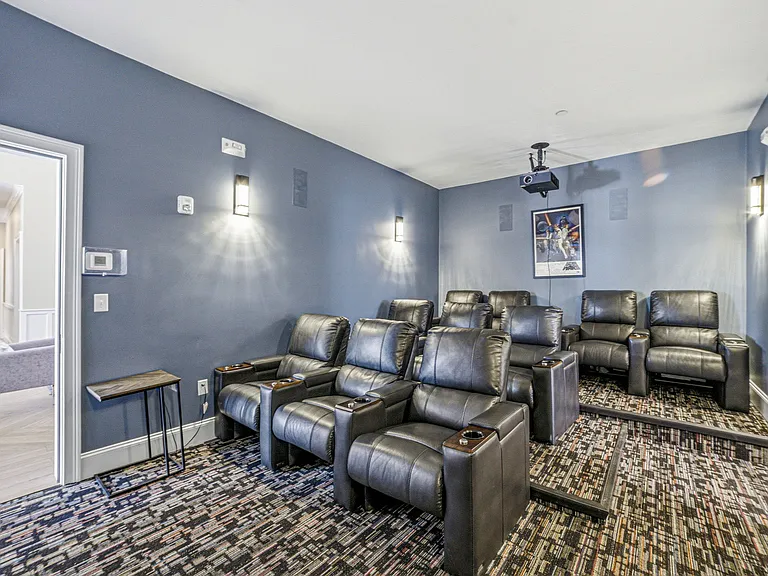 320 Middlesex Ave #D208 — Photo 32