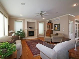 1315 Willow Wood Ln, Liberty, MO 64068