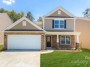 517 Ridgeview Ln, Mars Hill, NC 28754