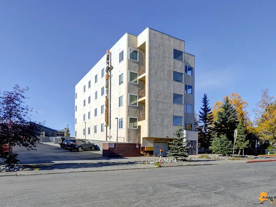 800 M St #4W