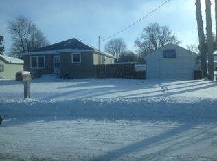 317 W Walnut St, Sheffield, IL 61361