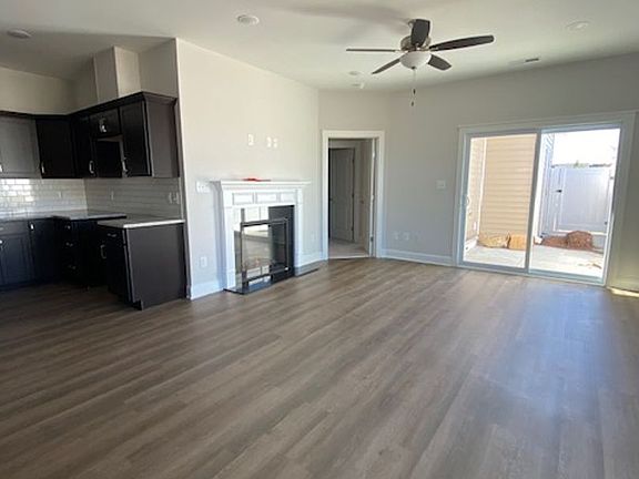 3rd image of 4104-4108 Bluebill Dr #1