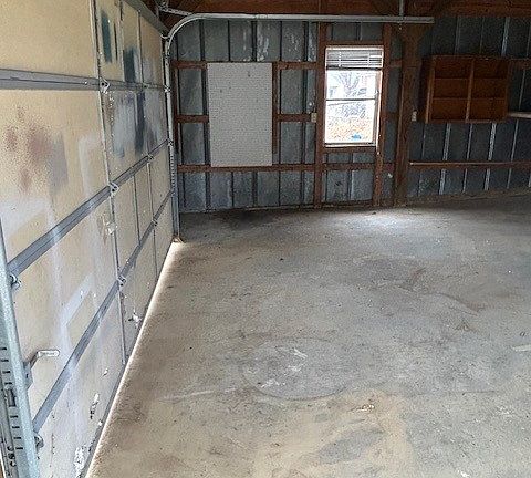3rd image of 349 Sherman Ave