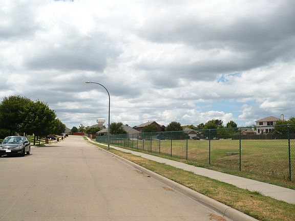 5th image of 4700 Hearthstone Ln