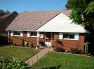 300 Lougeay Rd, Pittsburgh, PA 15235