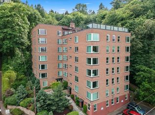 1205 SW Cardinell Dr UNIT 409, Portland, OR 97201