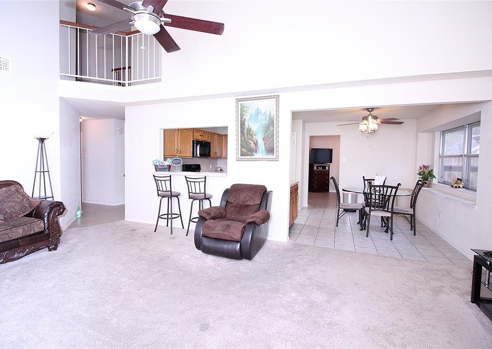 1st image of 106 Ambershadow Dr